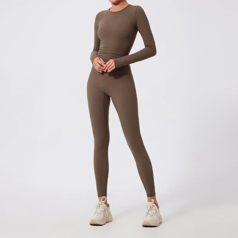 Women’s Stay Dry Yoga Suit for Active Workouts