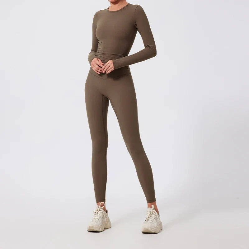 Women’s Stay Dry Yoga Suit for Active Workouts