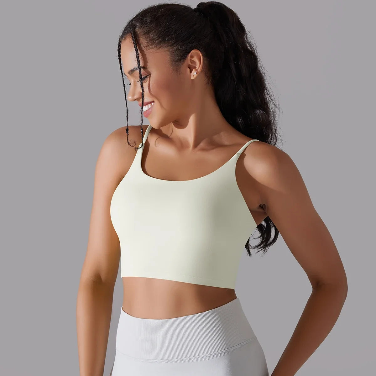 Supportive Sports Bra for Maximum Performance and Comfort